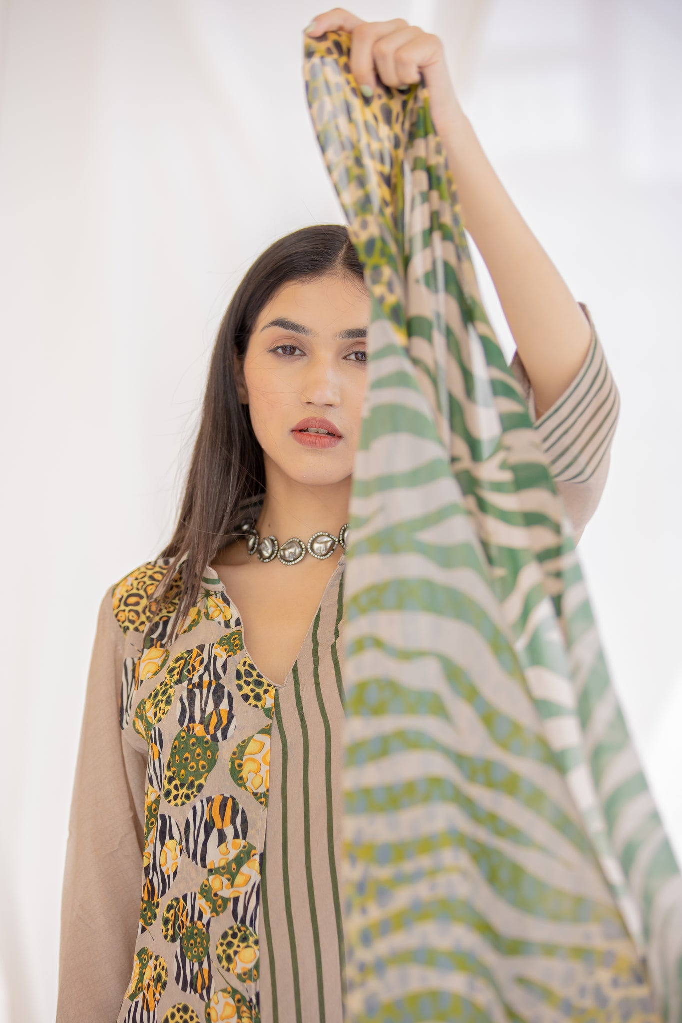 Designer Safari Set in mouse tone – stylish office wear for women