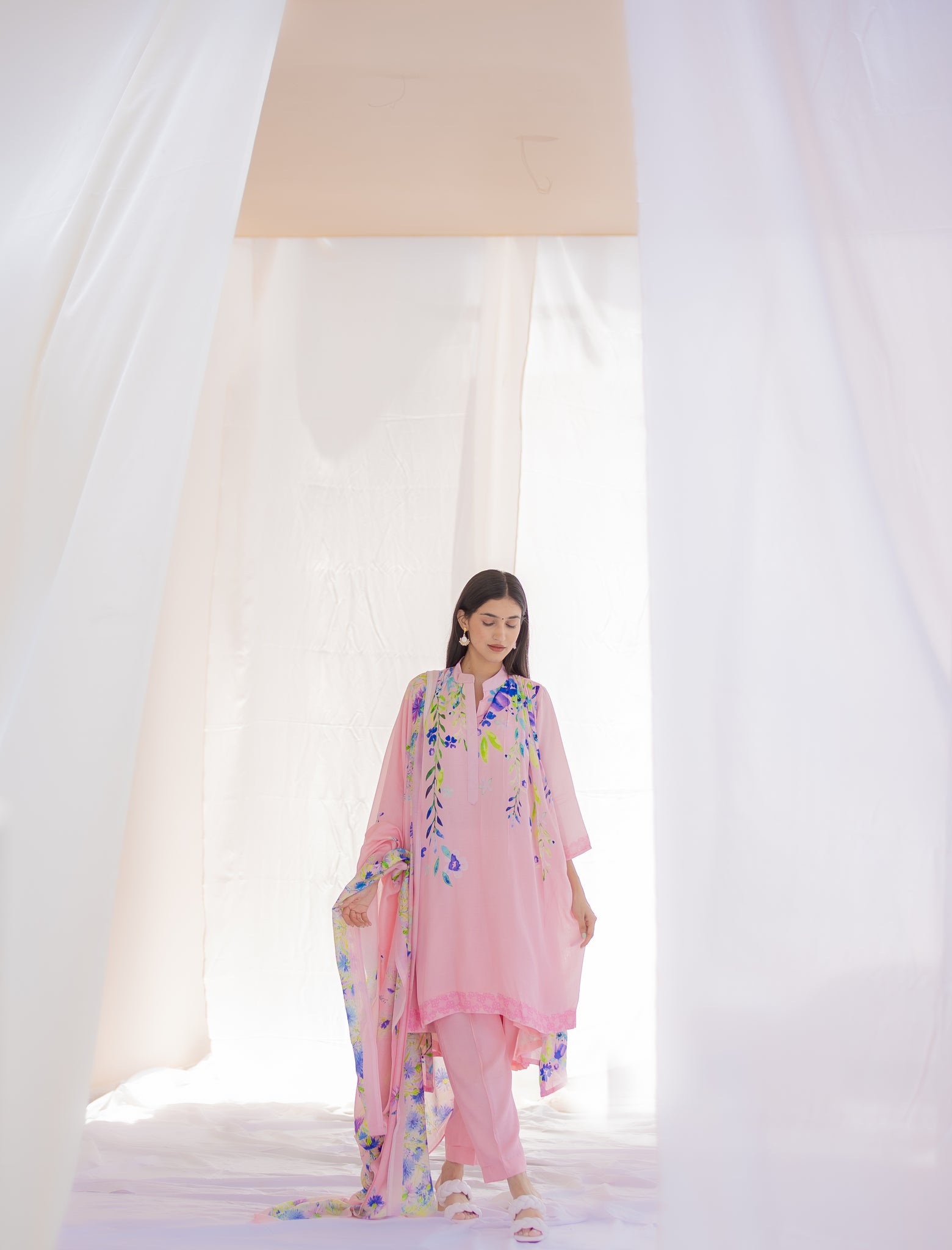 Ibaadat pink Bageecha Set with leaf print design